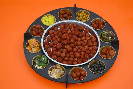 VEGA Cateringschaal GROOT inclusief ovenschaal met vegaballetjes