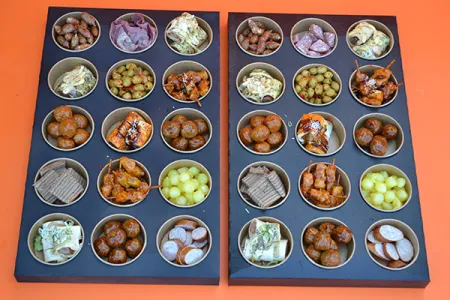 PARTY- DUO-BITES (met uitneembare bakjes)