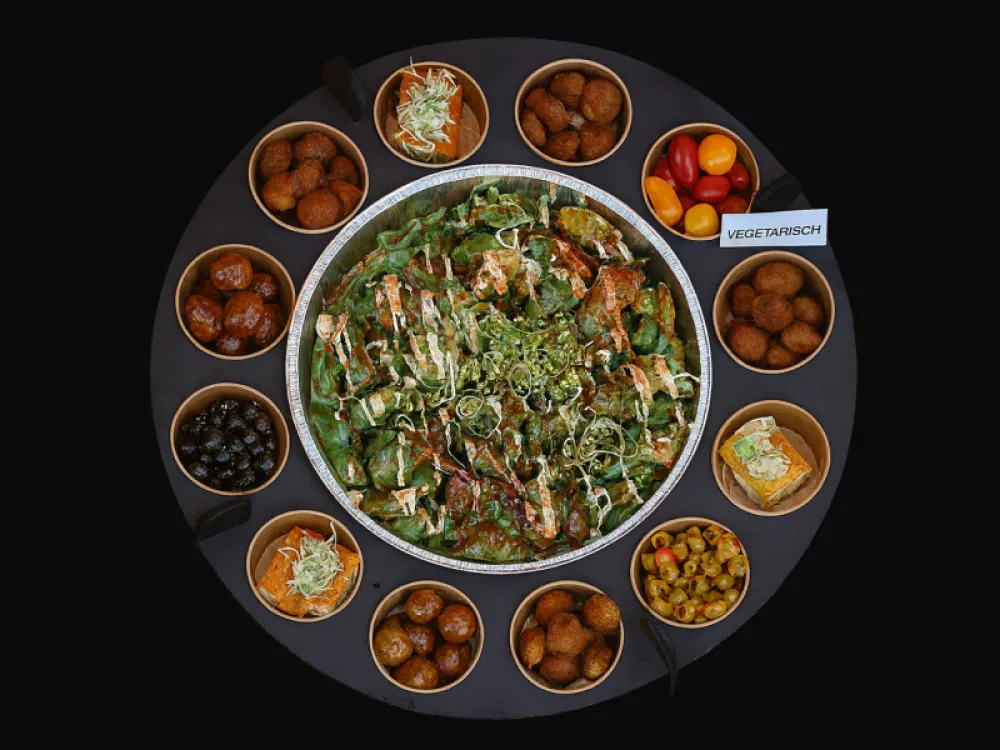 Vegetarische Borrel / Cateringschaal incl dumplings - GROOT 60 CM