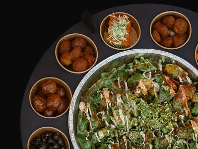 Vegetarische Borrel / Cateringschaal incl dumplings - GROOT 60 CM